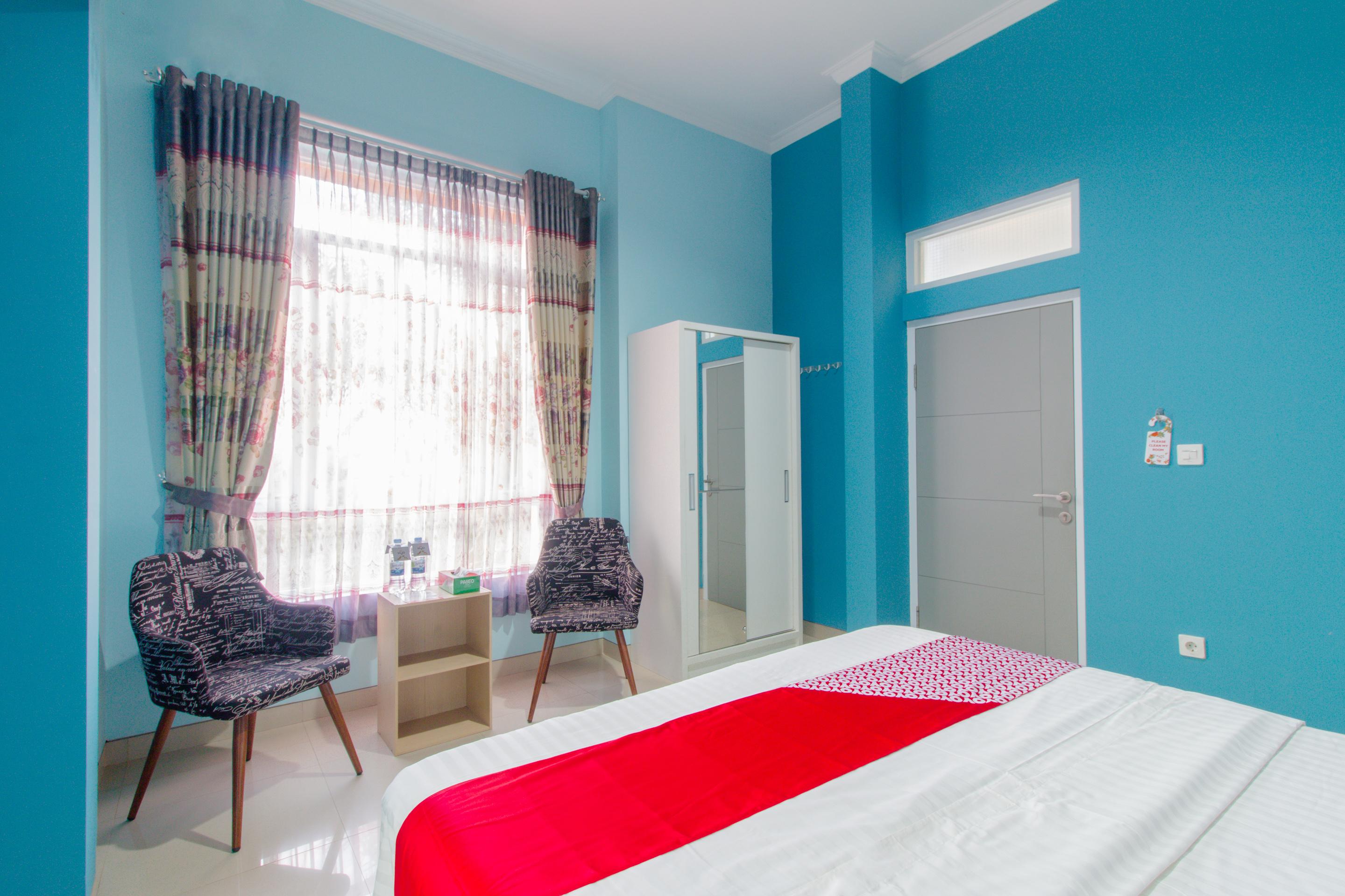 Hotel Oyo 871 Aira Costel Cianjur Exterior foto